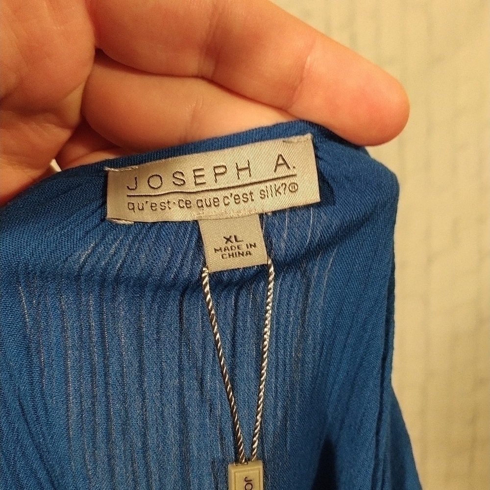 NWT Joseph A. Royal Blue Blouse XL - Picture 8 of 10